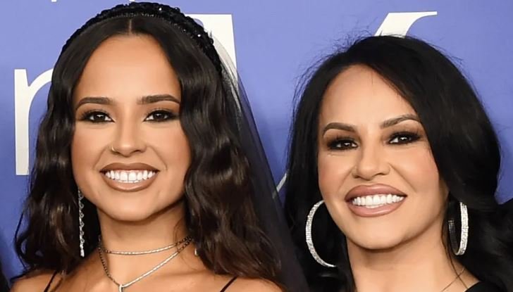 Alejandra Gomez and becky g