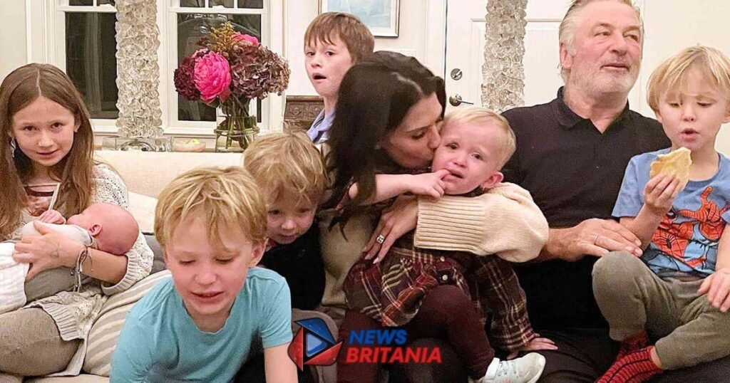 Ilaria Catalina Irena Baldwin with whole complete family, Hilaria Baldwin and alec baldwin