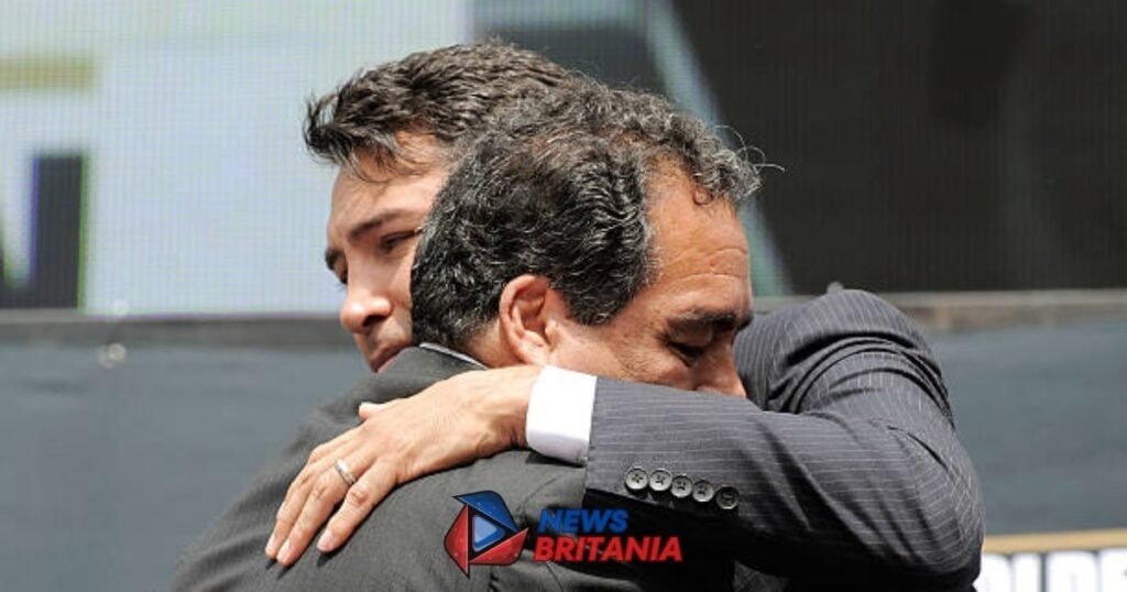 Joel De La Hoya with oscar de la hoya