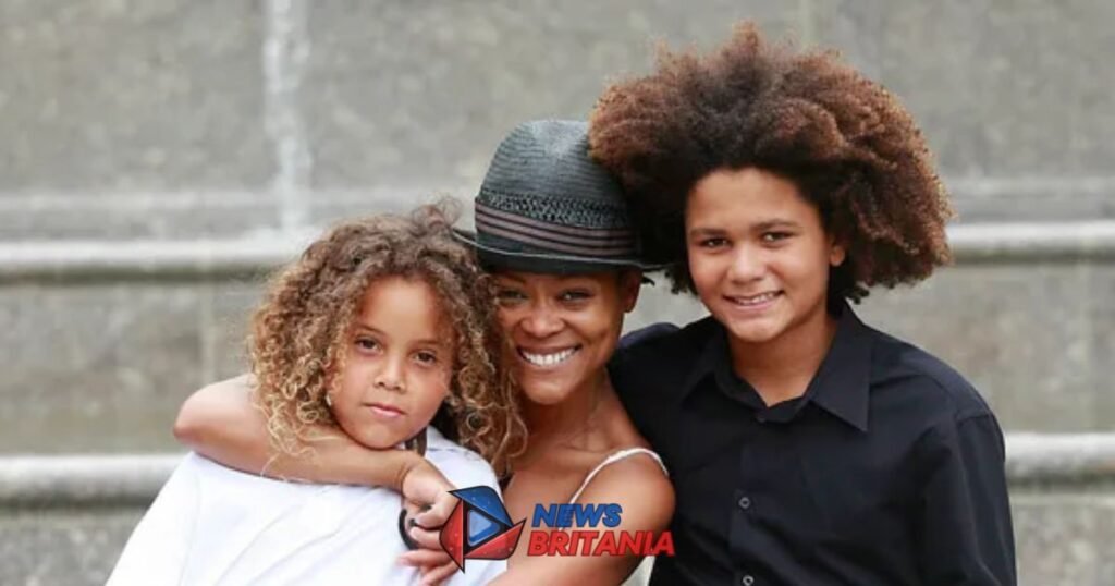 Michael Givens with Robin Givens and William Givens Jensen