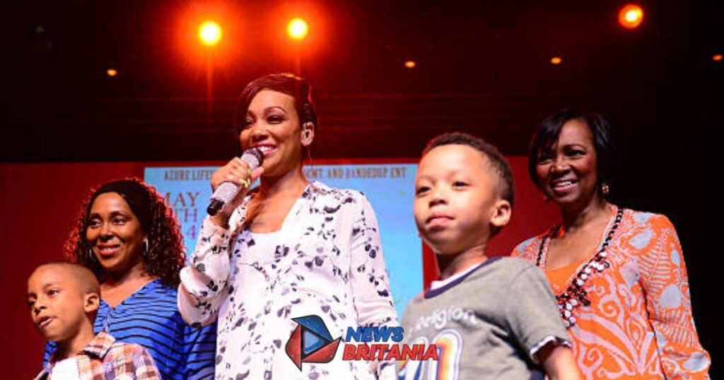 Romelo Montez Hill with mother monica and siblings