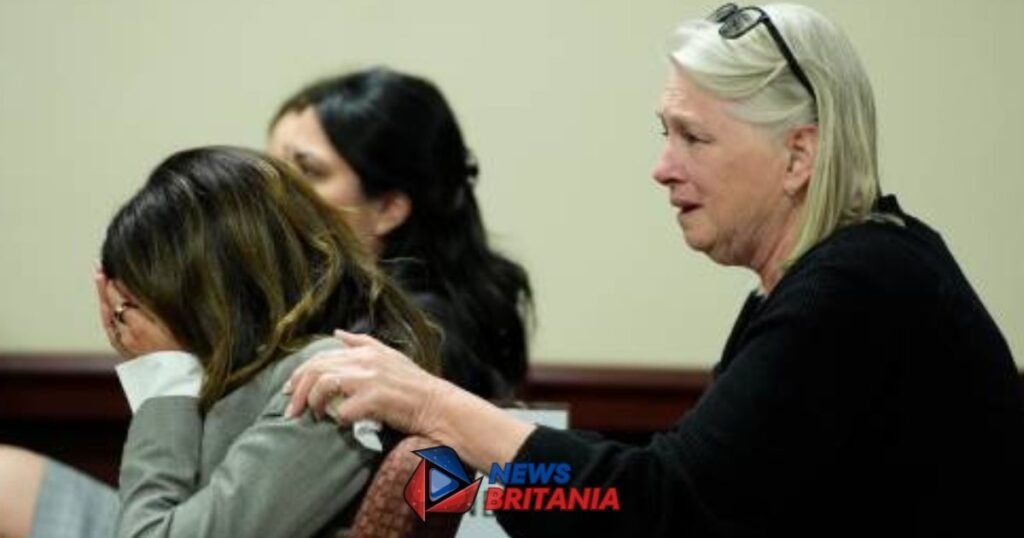 Hilaria Baldwin (L), wife of actor Alec Baldwin, and his sister Elizabeth Keuchler