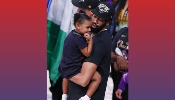 Who Are Her Parents?