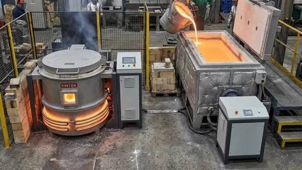 Choosing a coreless induction furnace without confusing shell material and melt duty